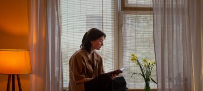 full-shot-woman-writing-her-journal (1)